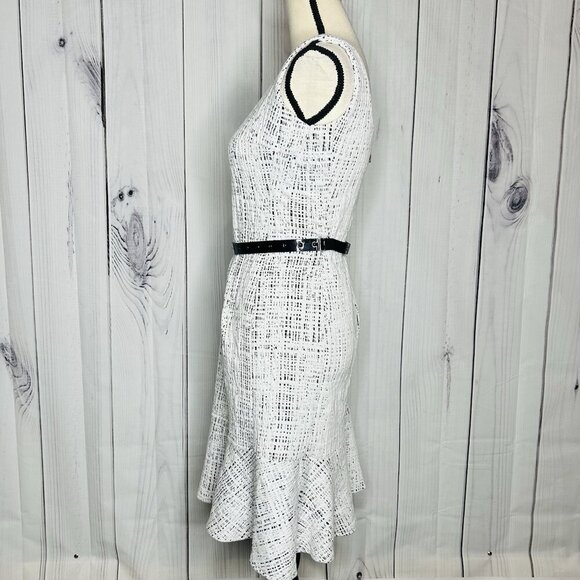 KARL LAGERFELD PARIS Jacquard Fit & Flare Dress Sz 4 Black White Belted - Picture 5 of 12